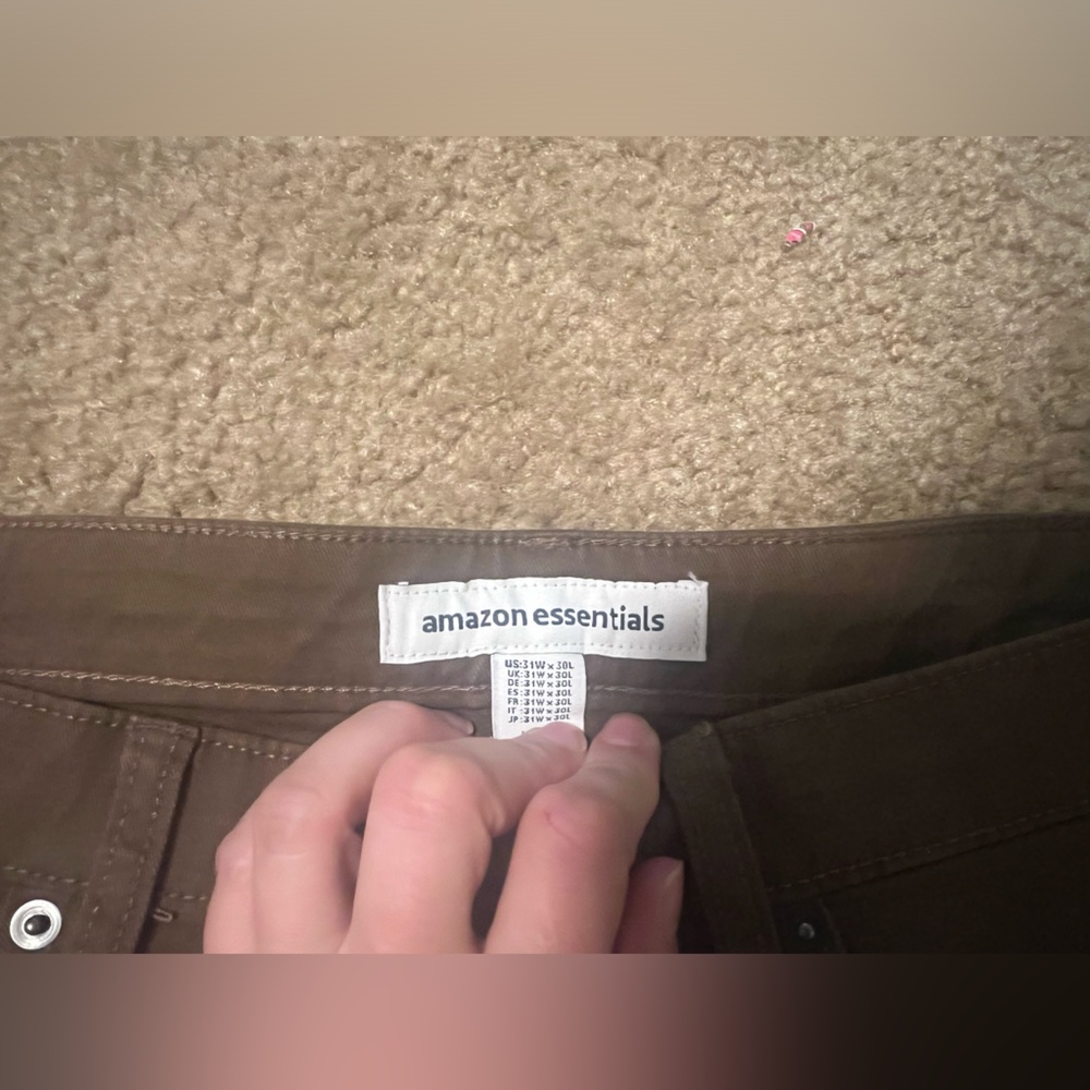 Amazon essentials pants - Picture 3 of 4